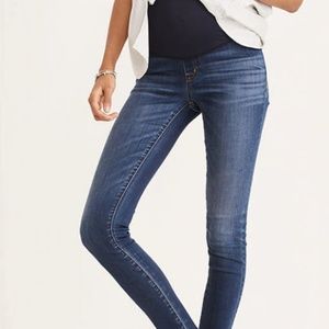 Madewell Maternity Jeans - SOLD OUT SIZE!